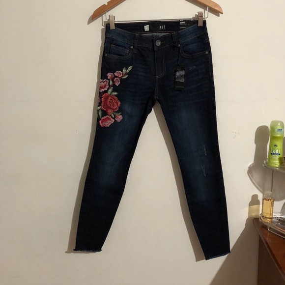 🆕Kut from the Kloth | Connie Ankle Skinny👖 - Picture 2 of 16